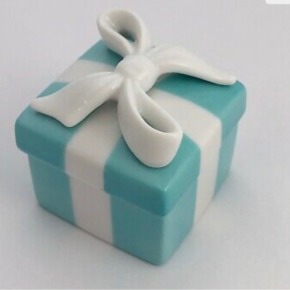 Tiffany Porcelain Blue Trinket Gift Jewelry Box Bone China Mini Small Miniature